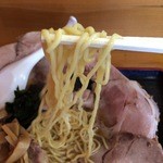 かねさん食堂 - びっくりチャーシューメン　麺アップ