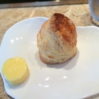 Jean-Georges Tokyo - 最初のパン（スコーン）