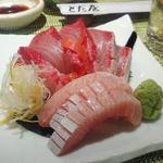 鮮菜居酒屋　とだ屋 - 寒ぶりの刺身