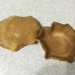 카메노코 센베이 혼포 오오나미 우에노하시점