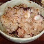 鴨鶴 - 米が紫色に色つくのは生の地蛸だから成しえる！