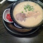 Chikuzenya Soukaten - （締めの）博多ラーメン