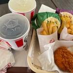 ケンタッキーフライドチキン - 料理写真:月見バーガー2種 ポテト2 レッドホットチキン
ツイスター ドリンク2