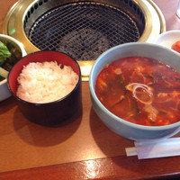 焼肉 香龍園 - ユッケジャン定食 1,300円