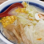 8番ラーメン - 料理写真:コーン風味らーめん(コーン増し)