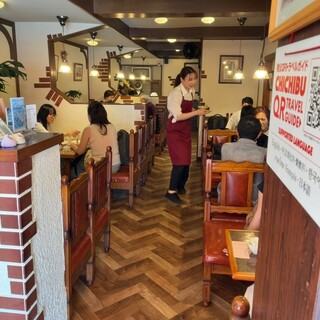 パーラー コイズミ_2