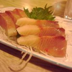 氷見産　寒ぶり刺