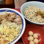 ラーメン二郎 中山駅前店