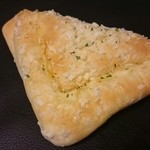 サンエトワール - ハムとチーズ…パン生地165円