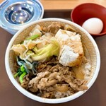 すき家 - 料理写真:月見すき焼き牛丼