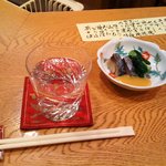 みの竹 - 清酒と突き出し