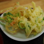 いどばた - 野菜のかき揚げが2枚
