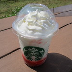 スターバックス コーヒー - ストロベリークリームフラペチーノ！