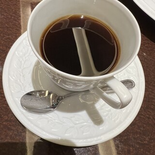 CAFE AUX BACCHANALES_0
