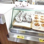 東京湾フェリー内　売店 - 商品ケース