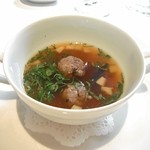 シュマン - 仏シャラン産クロワゼ鴨も3皿サーヴィス　コンソメ