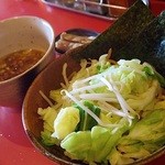 吉田製麺店 - つけそば(冷)＋野菜＋海苔