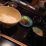 祇園ろはん - ご飯は、私達二人用に配膳と食の進みを見計らって、土鍋で炊いてくれた。