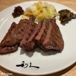 仙臺たんや 利久 - 料理写真:牛たん焼 三枚六切