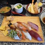 すし丸 - 料理写真:ランチ握り