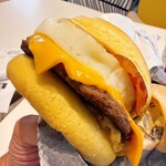マクドナルド - 料理写真:北海道産じゃがペッパー月見バーガー