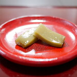 豆子郎 - 料理写真:「生絹豆子郎」(抹茶)