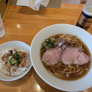 らぁ麺屋 はりねずみ_1
