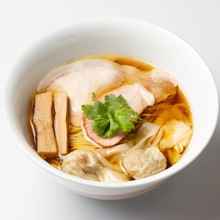 青森中華そば オールウェイズ - 料理写真:地鶏と豚の醤油（特製）