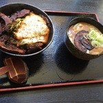 氷見うどん・手打ちそば 深味 - 焼豚丼とミニ焼豚カレーうどん