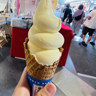 東京ばな奈ソフトクリーム_0