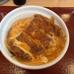 なか卯 - 料理写真:カツ丼 650円