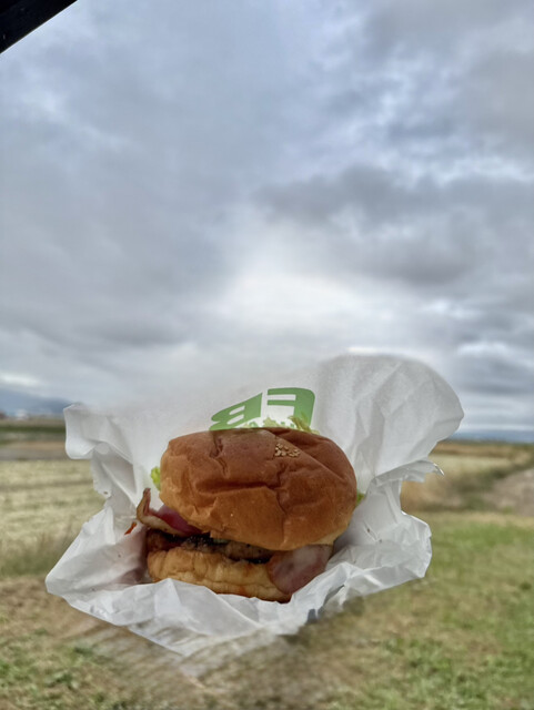 フラノバーガー （FB FURANO BURGER） - 富良野/ハンバーガー | 食べログ