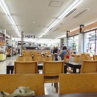 観光会館 安富屋 レストラン_2