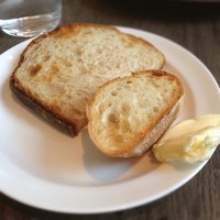 GARB pintino - ランチ
                パン