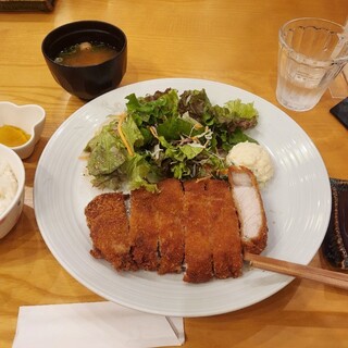 奈良のうまいものプラザ 古都華_1