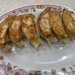 餃子の王将 - 料理写真:焼餃子 363円