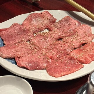 ホルモン・焼肉 キムチ_1