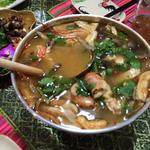 Bantai - 世界3大スープのトムヤムクン 4～5人前(1人前の場合は小さな壺に入っています)