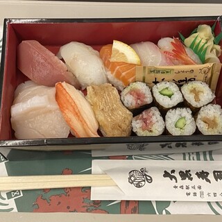大黒寿司 _0