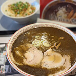らあめん花月嵐 - 料理写真:旭川ラーメン蜂屋