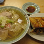 おぐら屋 - おぐら屋：ラーメン、餃子