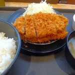 松のや - 料理写真:ダブルロースかつ定食¥690(TikTokクーポン)
