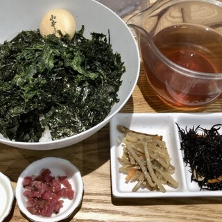 お茶漬けおにぎり 山本山_0