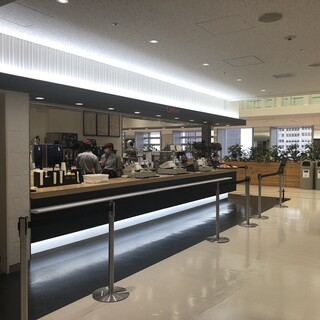 都庁第一本庁舎32階職員食堂_2