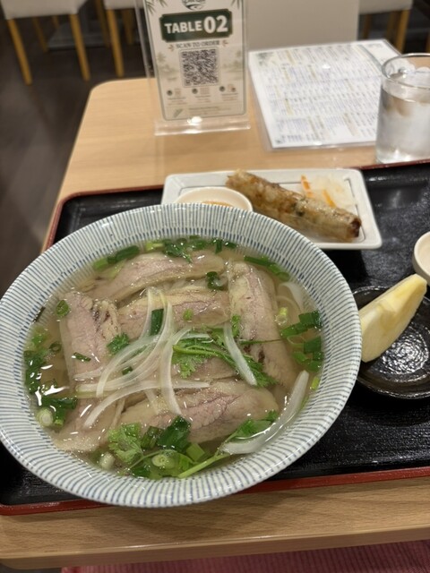 BEN QUE DINING 里湊