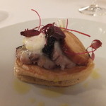ヴィラ・デル・ソル - (2015/5)鰆の瞬間燻製キャビア　蕎麦粉のパンケーキ仕立て