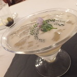 ヴィラ・デル・ソル - (2015/5)磯魚の煮凝りと白アスパラガスのクレーム　エピス風味