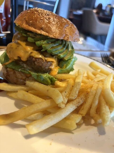 The Rich Burger （ザリッチバーガー） - 西富士宮/ハンバーガー