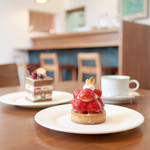 シュエット洋菓子店 - 料理写真: '15 4月上旬