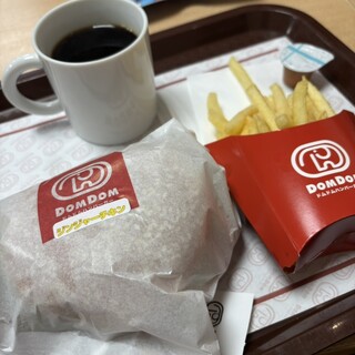 ドムドムハンバーガー_0